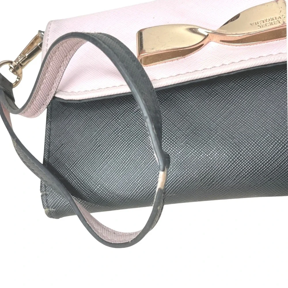 Victoria's Secret Pink and Black Phone‎ Wristlet Wallet Bow Snap Closure